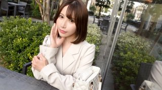 SIRO-5541 [A Miraculous 42-Year-Old] She Looks Like She’s In Her 20s! But Her Sex Skills Are Like Those Of A 40-Something. This Beautiful Witch Has Arrived!!! A Former International Flight Attendant Shows Off Her Exquisite Blowjob Skills. This Flight Attendant Is Climaxing Nonstop And Is Going To Cum Tonight!!! [First Shoot] I Applied For An AV Role Online → AV Trial Shoot 2431